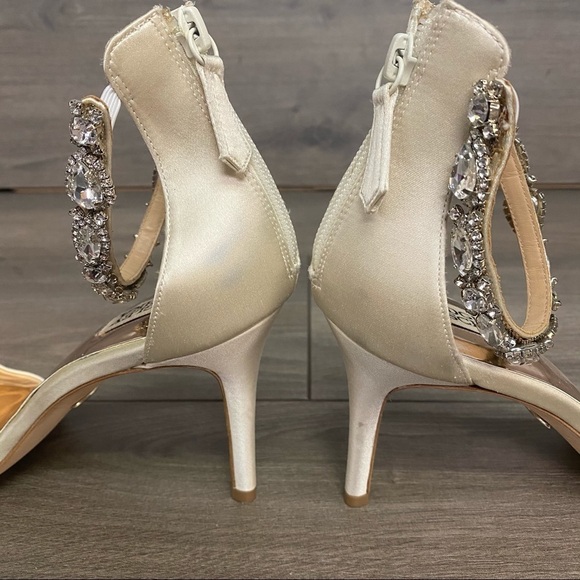 Badgley Mischka | Sindy Ivory Satin Crystal Sandal - Picture 6 of 14